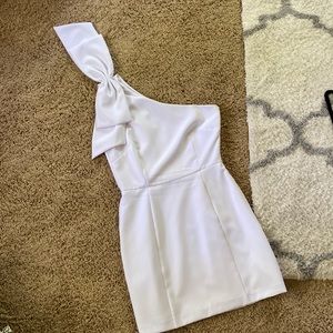 Gianna bini white dress size 6